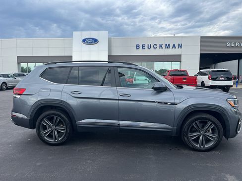 Used 2021 Volkswagen Atlas SE AWD/4WD image 12