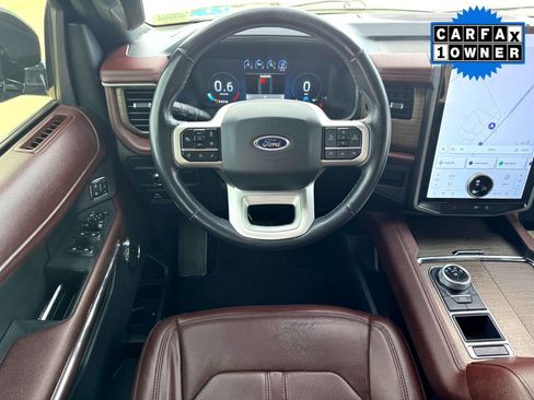 Used 2022 Ford Expedition Max Limited image 23