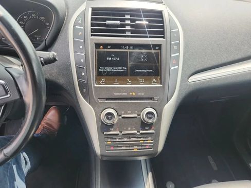 Used 2017 Lincoln MKC Premiere FWD image 15