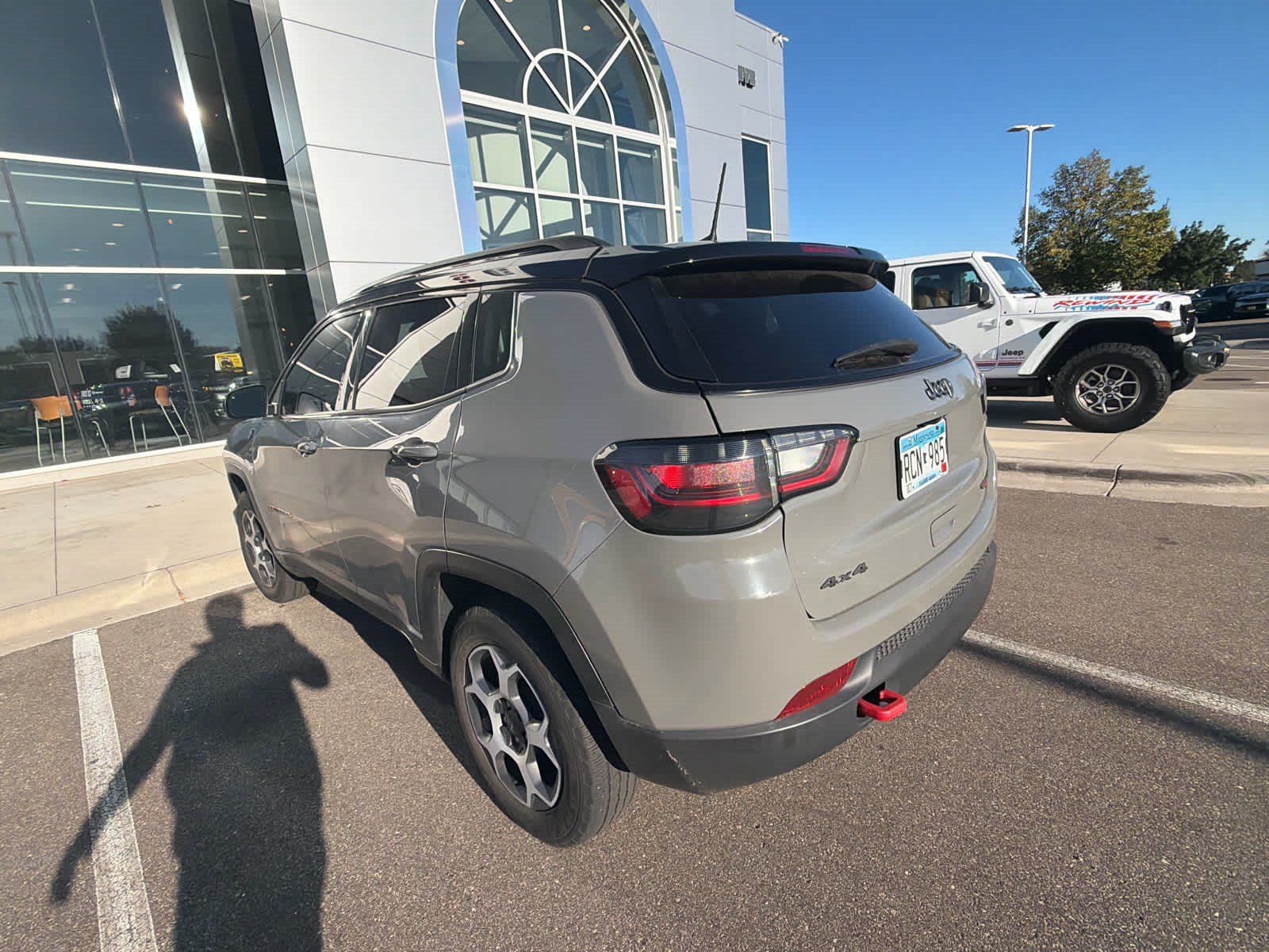 Used 2022 Jeep Compass Trailhawk w/ Trailhawk Elite Group AWD/4WD image 6