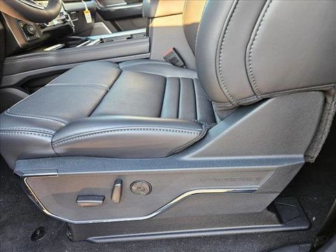 New 2026 Ford F350 Platinum image 4