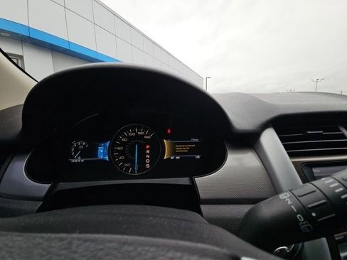 Used 2014 Ford Edge SEL w/ Equipment Group 205A image 12