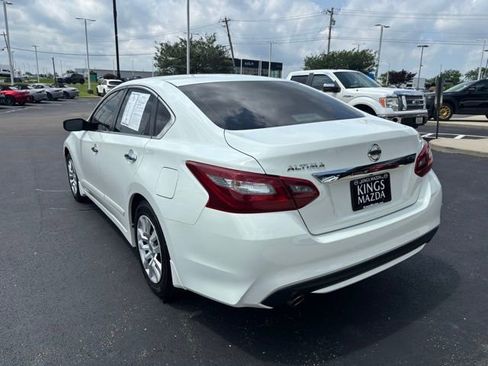 Used 2018 Nissan Altima 2.5 S w/ S Convenience Package FWD image 9