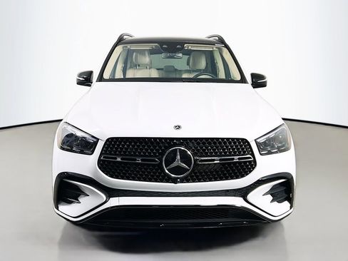 Used 2024 Mercedes-Benz GLE 580 4MATIC image 2