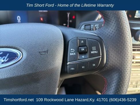 Used 2025 Ford Escape ST-Line AWD/4WD image 20