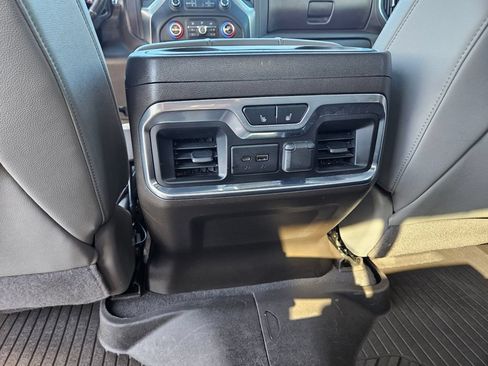 Used 2021 Chevrolet Silverado 1500 LTZ AWD/4WD image 19