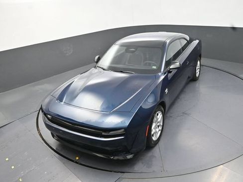 Used 2025 Dodge Charger Daytona R/T w/ Sun & Sound Package AWD/4WD image 14