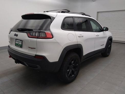 Used 2019 Jeep Cherokee Trailhawk w/ Cold Weather Group AWD/4WD image 9