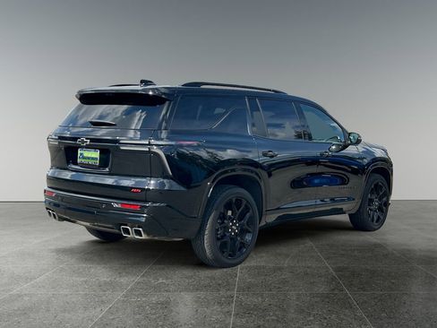 Used 2024 Chevrolet Traverse RS AWD/4WD image 9