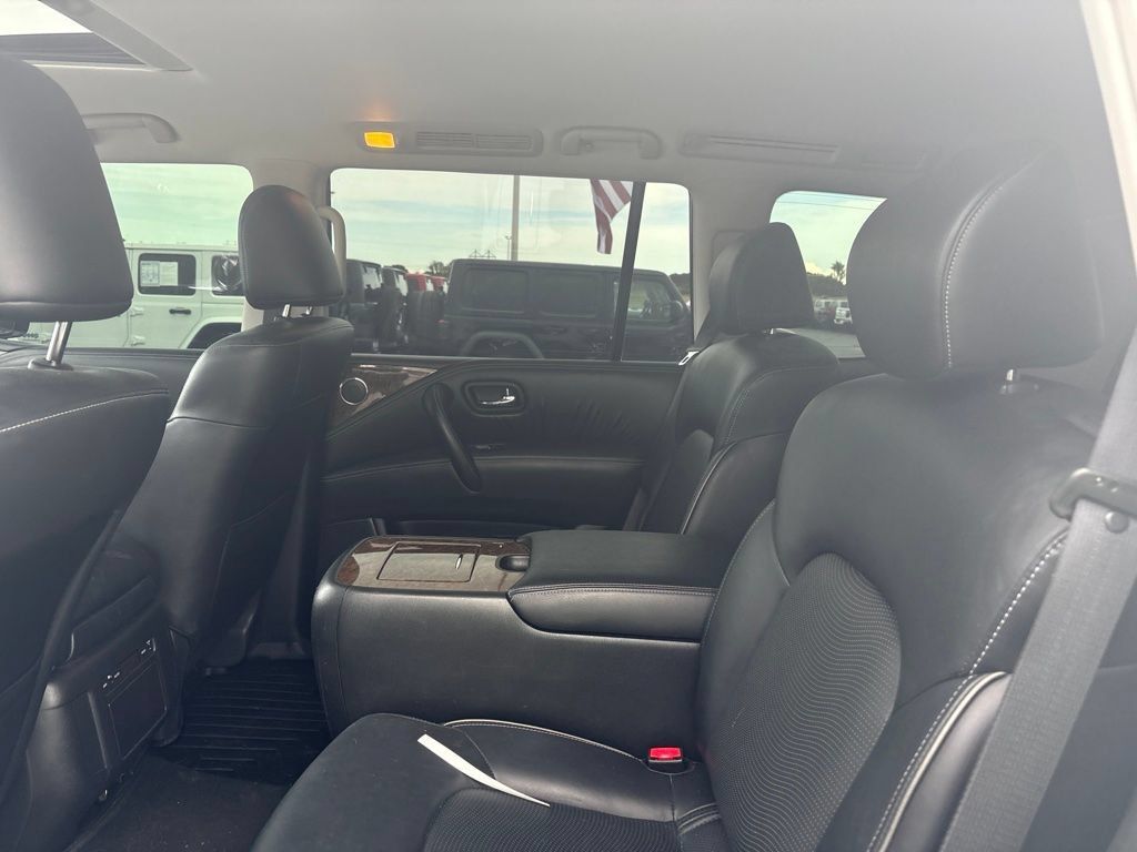 Used 2017 INFINITI QX80 4WD image 15