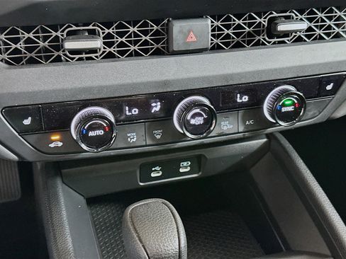 Used 2025 Honda Accord SE image 22