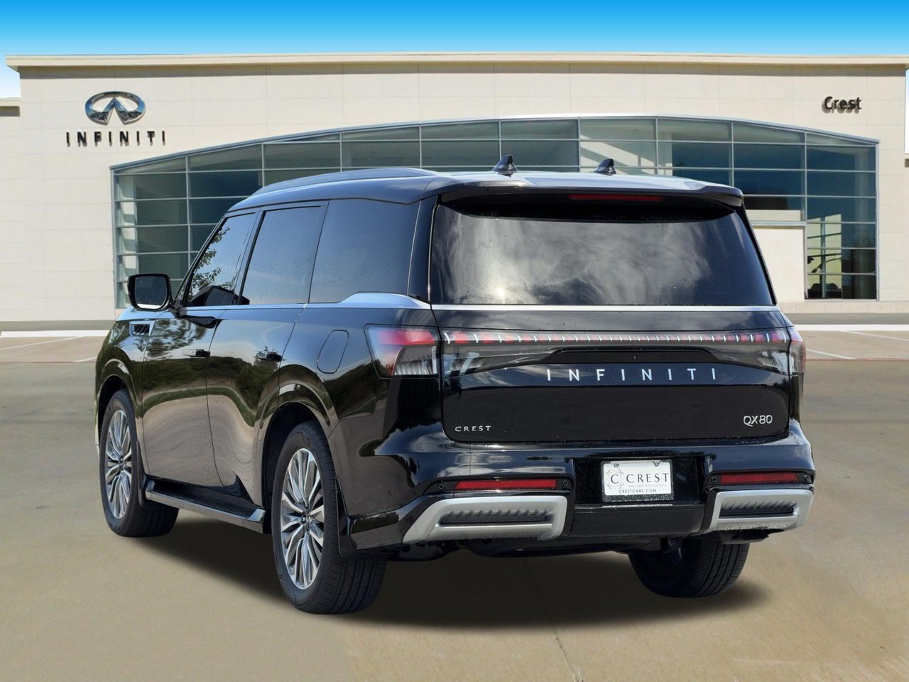 New 2027 INFINITI QX80 Luxe RWD image 6