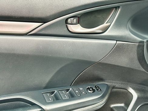 Used 2021 Honda Civic Sport image 21