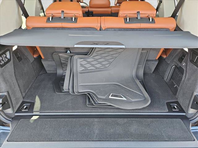 Used 2026 BMW X7 xDrive40i AWD/4WD image 6