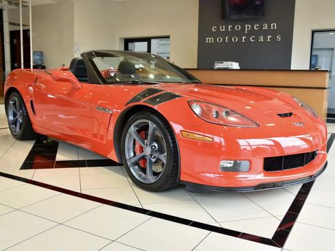 Used 2012 Chevrolet Corvette Grand Sport w/ 4LT Preferred Equipment Group RWD image 8