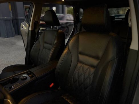 Used 2021 Nissan Rogue Platinum image 23