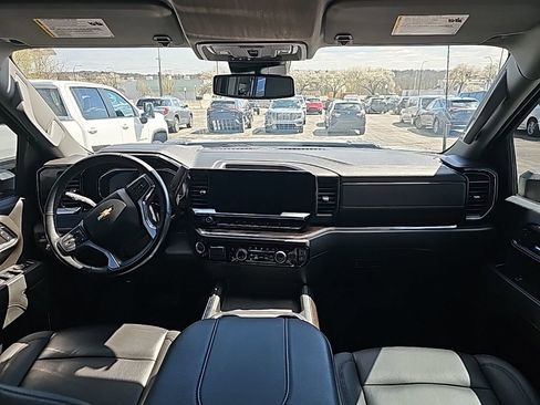 Used 2024 Chevrolet Silverado 2500 LT w/ All Star Edition image 4