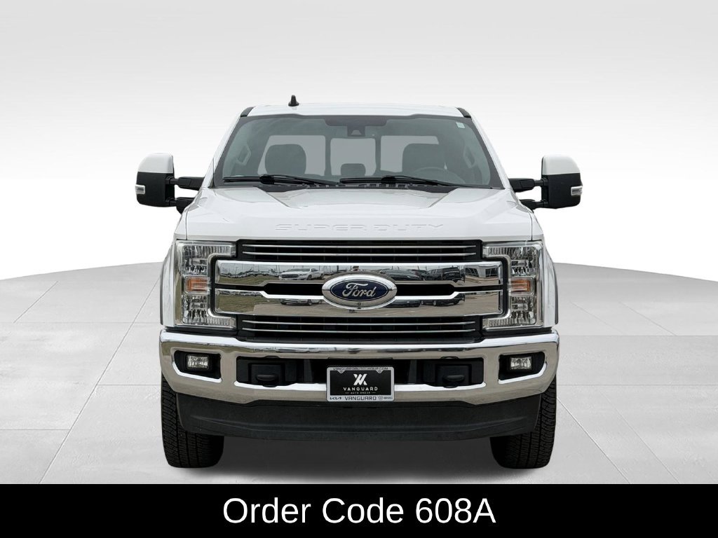Used 2019 Ford F250 Lariat w/ Lariat Ultimate Package AWD/4WD image 3