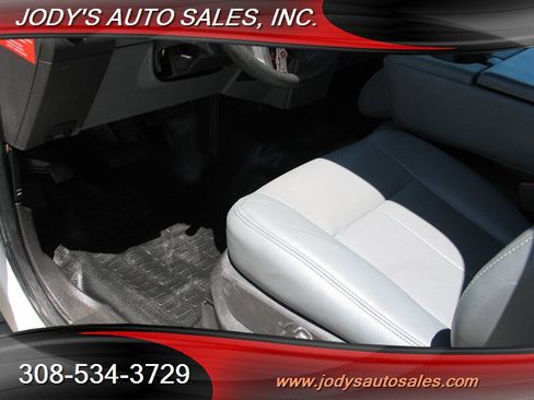 Used 2013 Ford F250 XL image 4