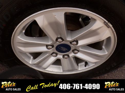 Used 2017 Ford F150 XLT w/ Trailer Tow Package image 10