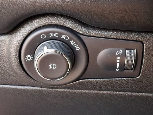 Used 2021 Dodge Durango R/T AWD/4WD image 14