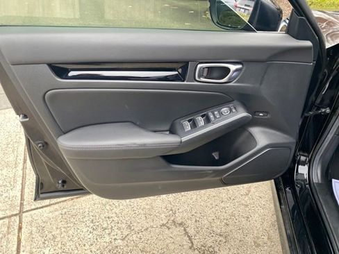 Used 2025 Honda Civic Sport Touring image 19