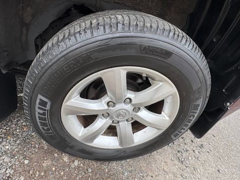 Used 2013 Lexus GX 460 Base AWD 4dr SUV image 40