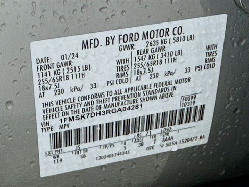 Used 2024 Ford Explorer XLT w/ Equipment Group 202A image 12