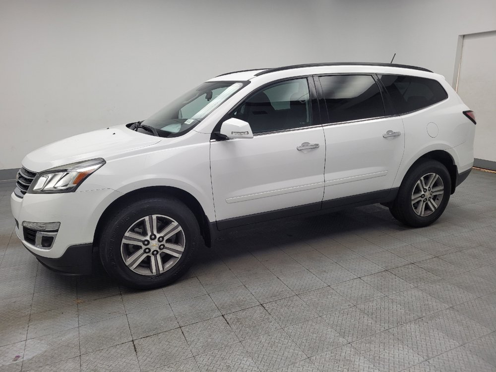 Used 2017 Chevrolet Traverse LT FWD image 2
