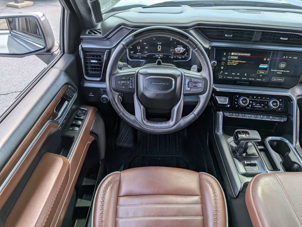 Used 2025 GMC Sierra 1500 Denali Ultimate AWD/4WD image 17