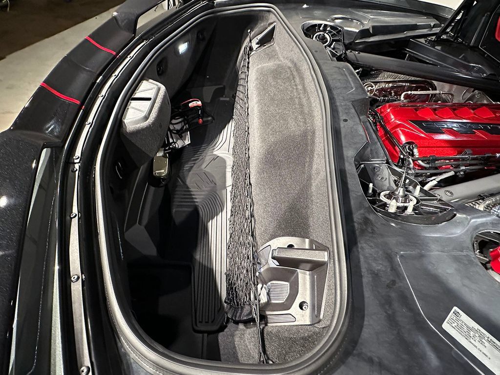 Used 2024 Chevrolet Corvette Stingray Premium Cpe w/ Z51 Performance Package RWD image 40