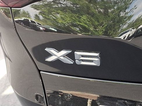 Used 2022 BMW X5 xDrive40i w/ Premium Package AWD/4WD image 33