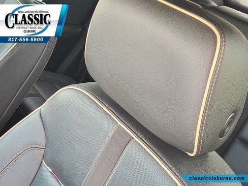 Used 2023 Chevrolet Blazer Premier w/ Enhanced Convenience Package FWD image 16