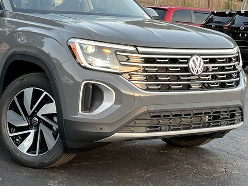 New 2026 Volkswagen Atlas SEL AWD/4WD image 3