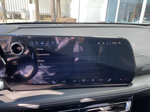 New 2026 Chevrolet Traverse LT image 22