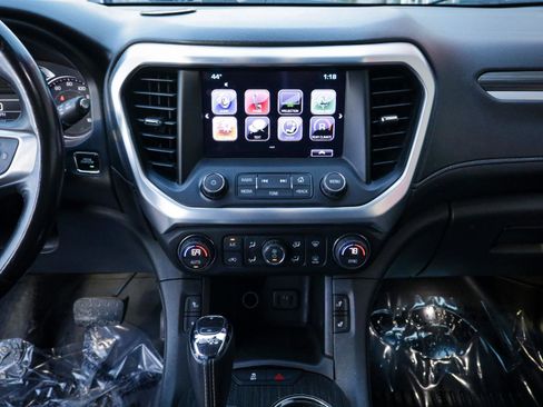 Used 2017 GMC Acadia SLT image 17