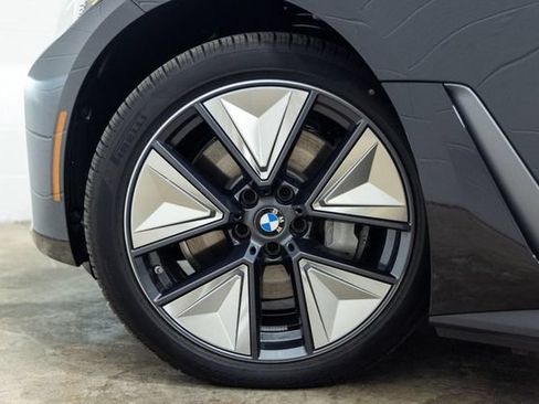 Certified 2025 BMW i4 xDrive40i w/ Premium Package AWD/4WD image 28