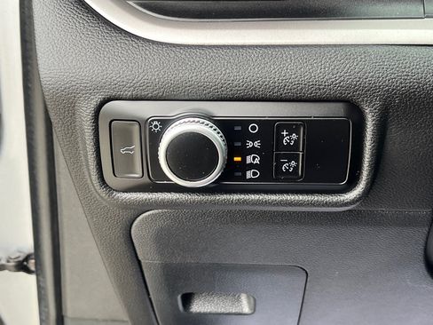 Certified 2023 Ford Explorer XLT AWD/4WD image 16