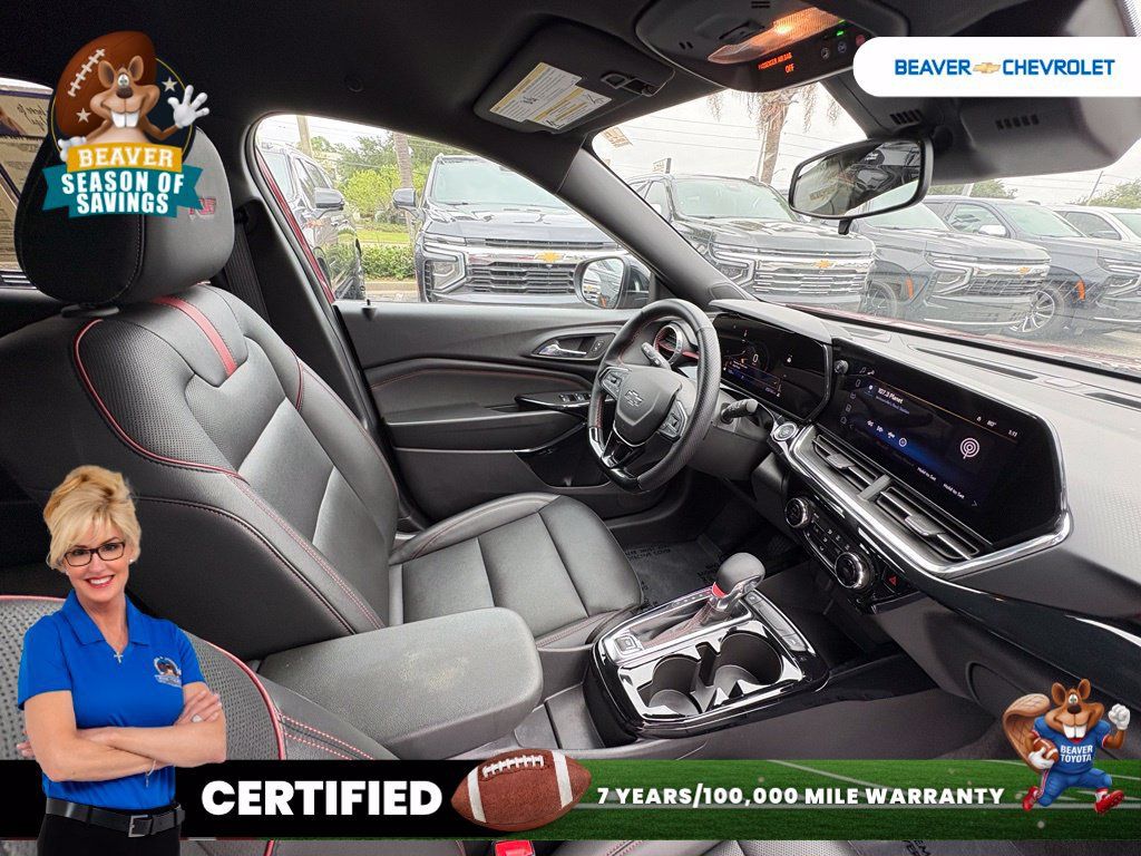 Used 2025 Chevrolet Trax RS w/ Driver Confidence Package FWD image 28