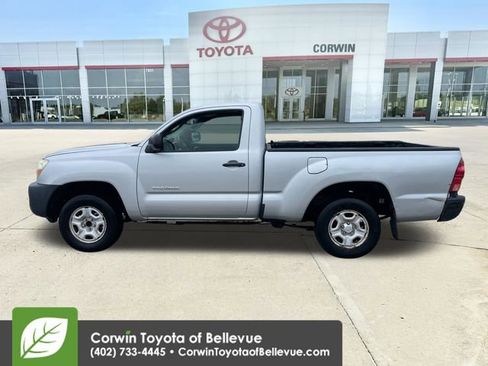 Used 2006 Toyota Tacoma 2WD Regular Cab image 2