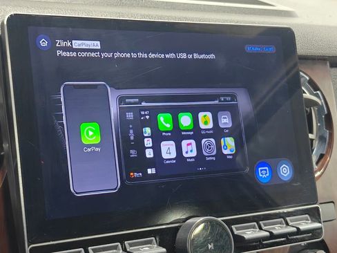 Used 2012 Ford F350 Lariat image 34