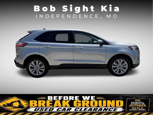 Used 2023 Ford Edge Titanium AWD/4WD image 14