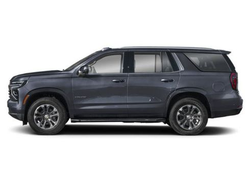 Used 2025 Chevrolet Tahoe High Country RWD image 3
