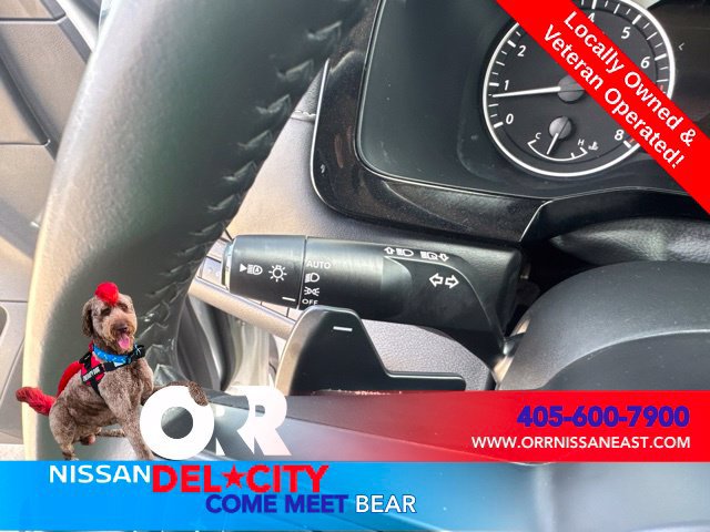 Used 2025 Nissan Pathfinder SV AWD/4WD image 22