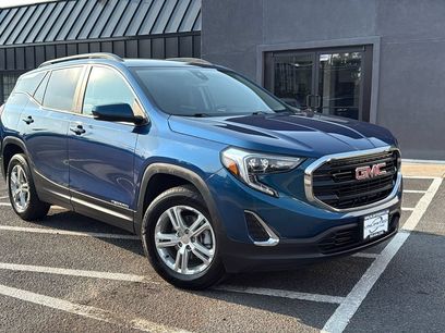 Used 2021 GMC Terrain SLE w/ Driver Convenience Package