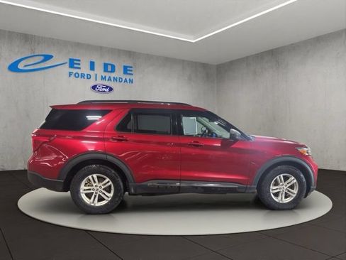 Used 2021 Ford Explorer XLT w/ Equipment Group 202A AWD/4WD image 13
