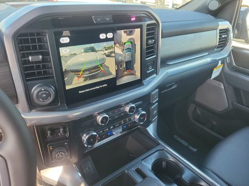 New 2025 Ford F150 Lariat w/ Equipment Group 501A Mid image 20