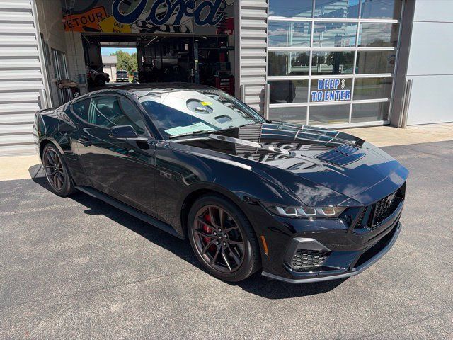 Used 2024 Ford Mustang GT Premium RWD image 4