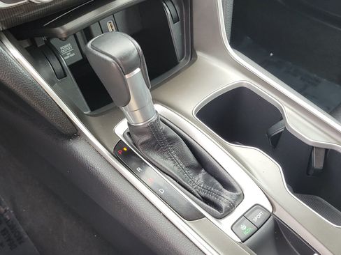 Used 2019 Honda Accord Sport image 25