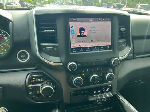 Used 2022 RAM 1500 Big Horn AWD/4WD image 13